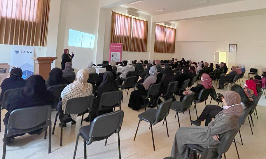 Attarat Power Company organizes an awareness seminar about Breast Cancer in Um Ar-Rassas district