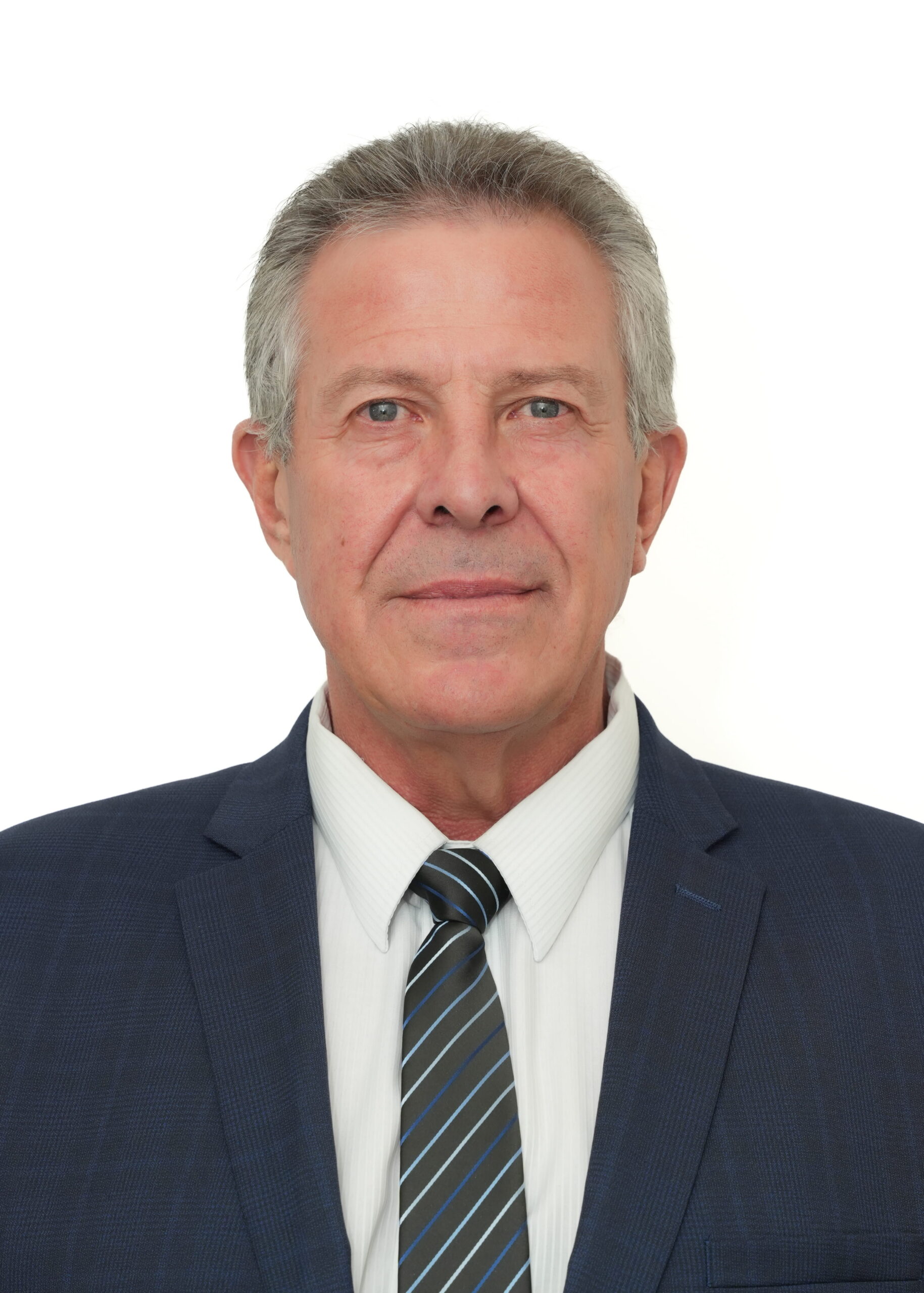 Kenneth Laren